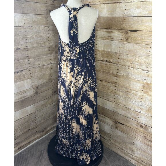 TORRID CASUAL TIERED BEACH RESORT COASTAL SUMMER HALTER TOP MAXI DRESS SZ 2(2X) - Picture 2 of 7